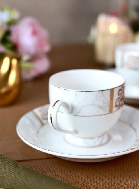 Regency Gold Cup & Saucer Set of 12